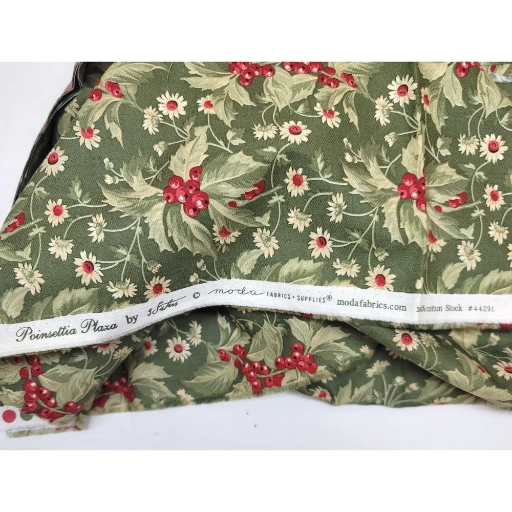1yd Moda Poinsettia Plaza 3 Sisters Green Holly Berry Cotton Fabric‎ 44291